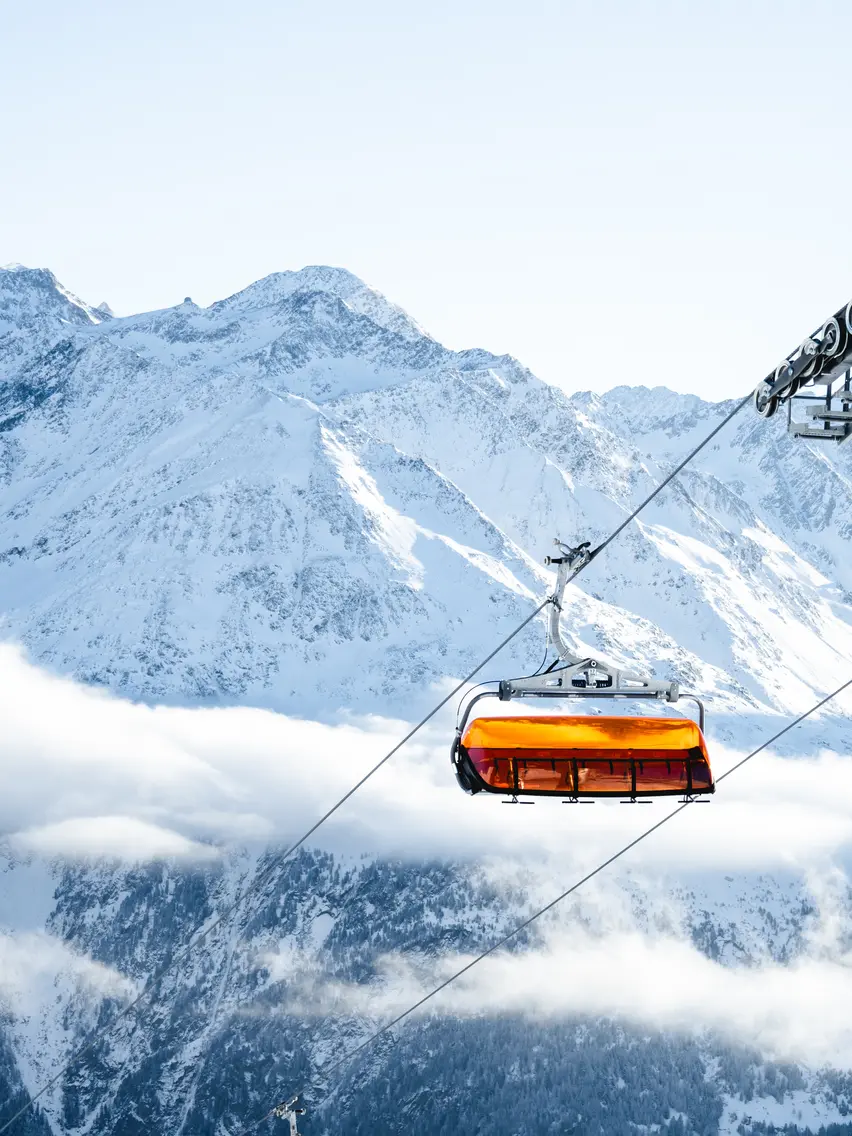 Chair lift with panoramic view