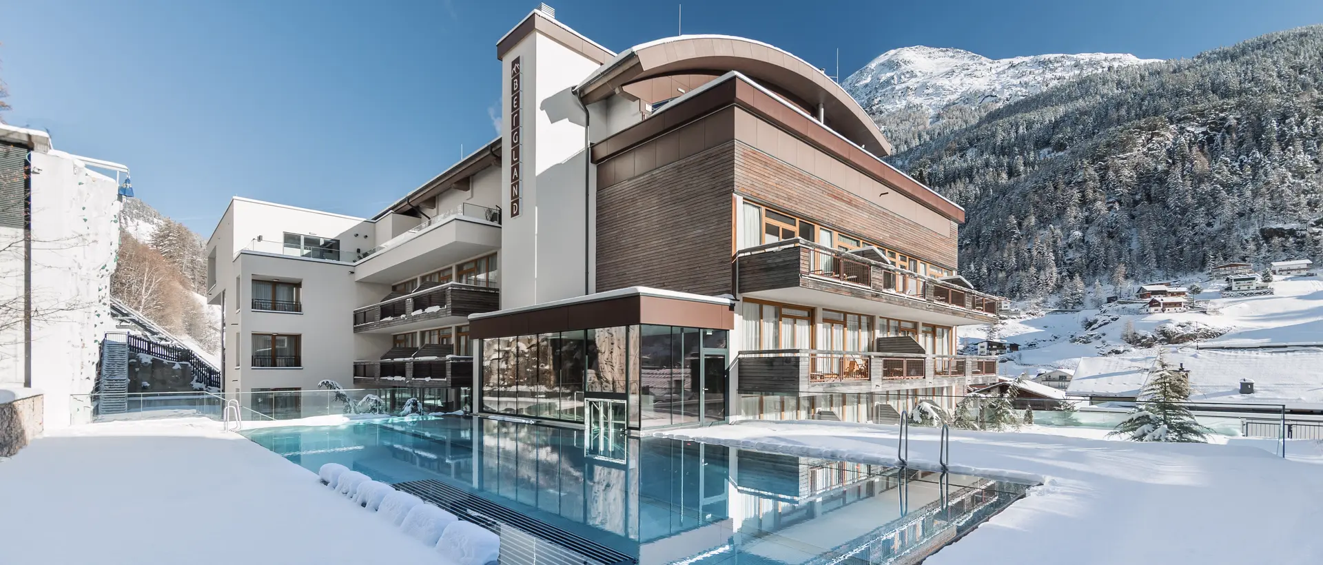 © ROSSNER-Dominik Fotografie & Film hotel Bergland Sölden in winter | © ROSSNER-Dominik Fotografie & Film