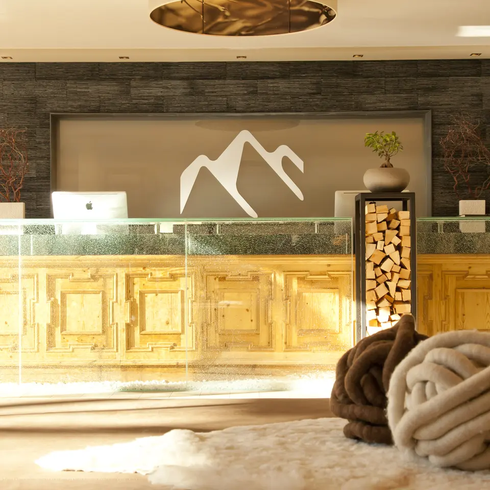 © No Limit Fotodesign reception design hotel Bergland Sölden | © No Limit Fotodesign