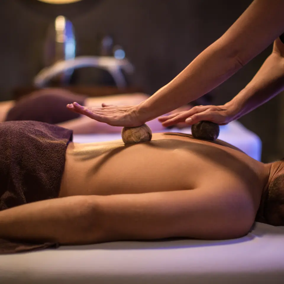 hotel bergland | © schatzl.at felt bark massage wellness hotel Sölden | © schatzl.at